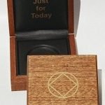 NA Medallion Holders Medallion Holder Box – Mahogany