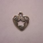 NA Small Charms Charm – Heart w/star center